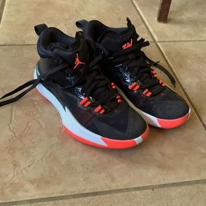 Nike Jordan Zion Basketball Shoe